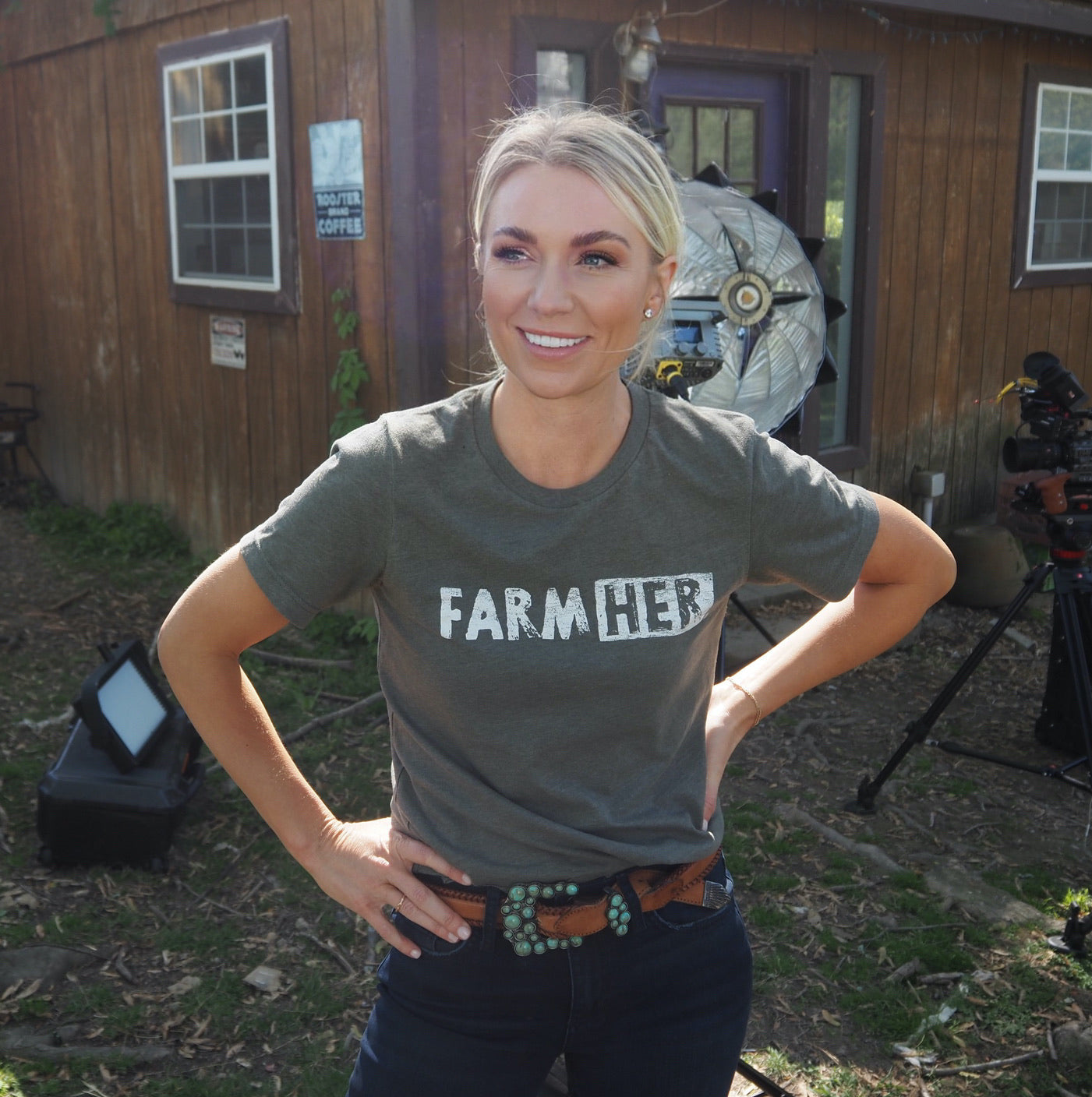 Classic FarmHer Logo Tee - Army Green